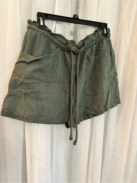 Universal Thread Pants - Women's Olive Drawstring Linen-Blend Shorts with Elastic and Drawstring